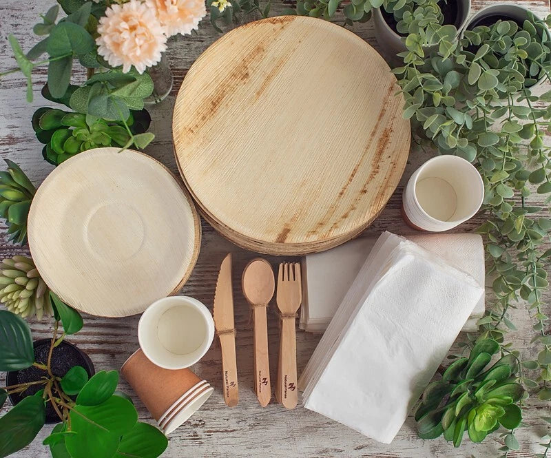 Disposable Plates/Bowls/Cutlery/Cups - Eco-friendly Party for 10 people - 70 Items